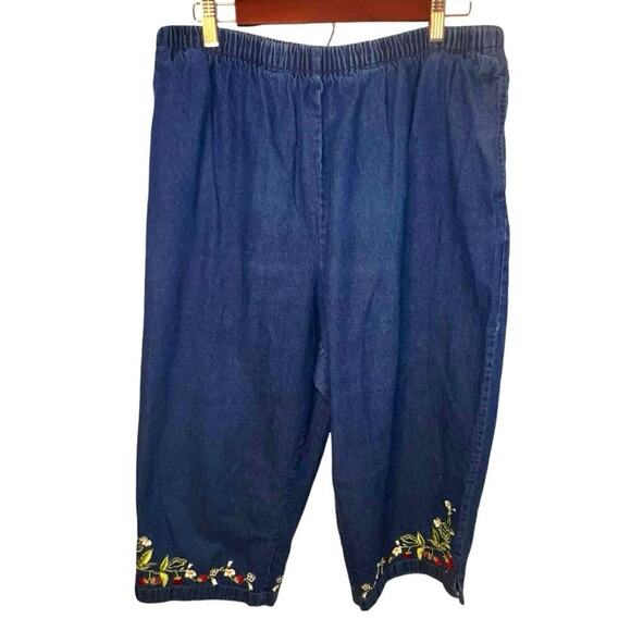Bechamel women’s size XL elastic waist strawberry embroidered denim cropped pant - Picture 1 of 7
